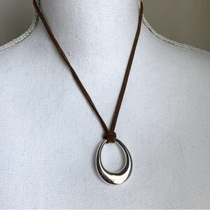 Premier Designs Leather Pendant Necklace